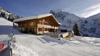 Restaurante vista exterior invierno
